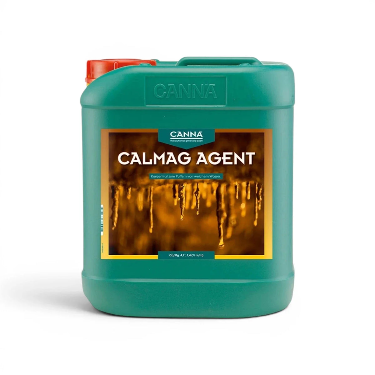 CANNA CalMag Agent 5-Liter-Flasche vor weißem Hintergrund