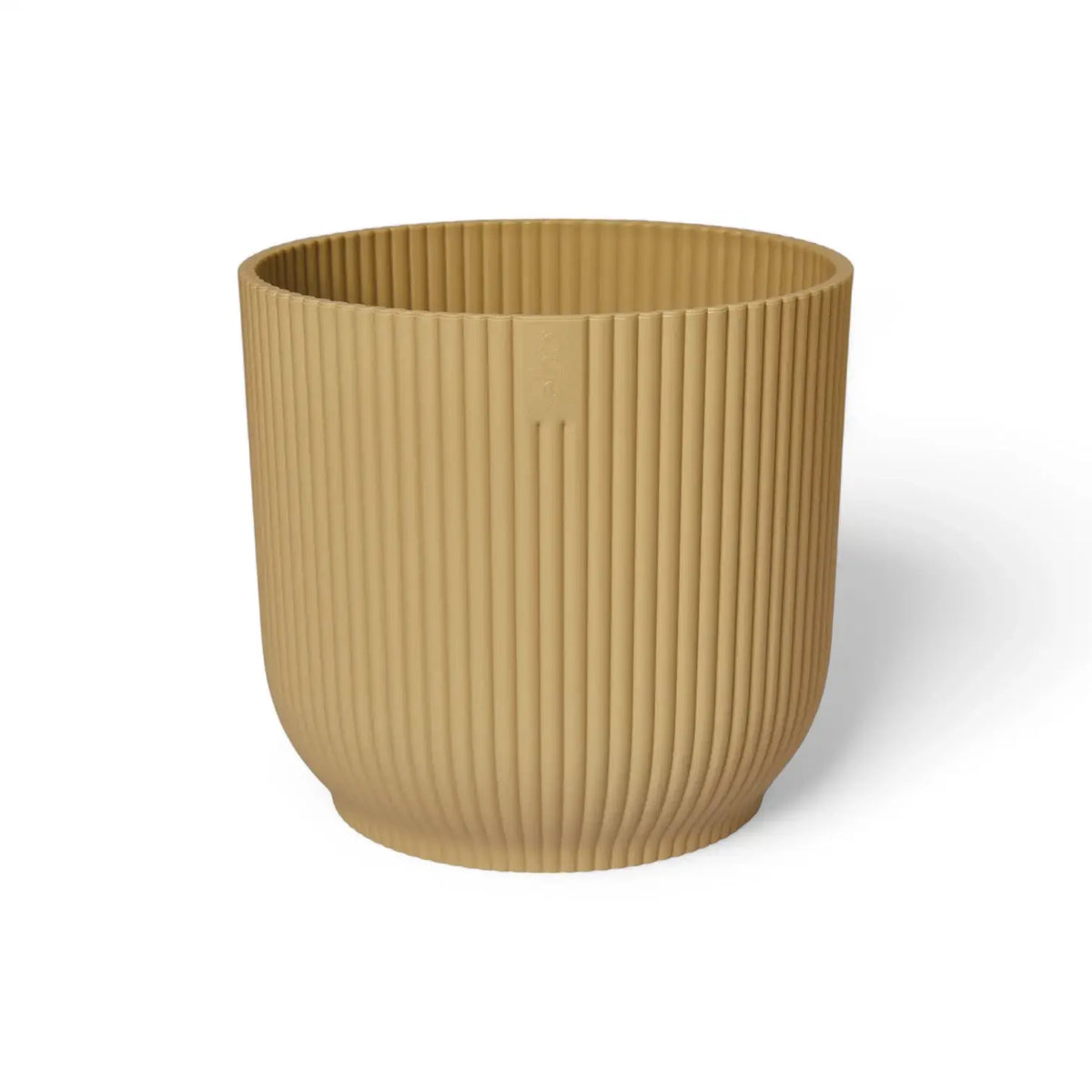 Planter 'vibes fold round' on white background.