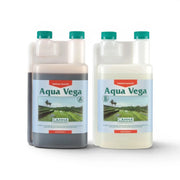 CANNA Aqua Vega A+B 1-Liter-Flaschen-Set vor weißem Hintergrund
