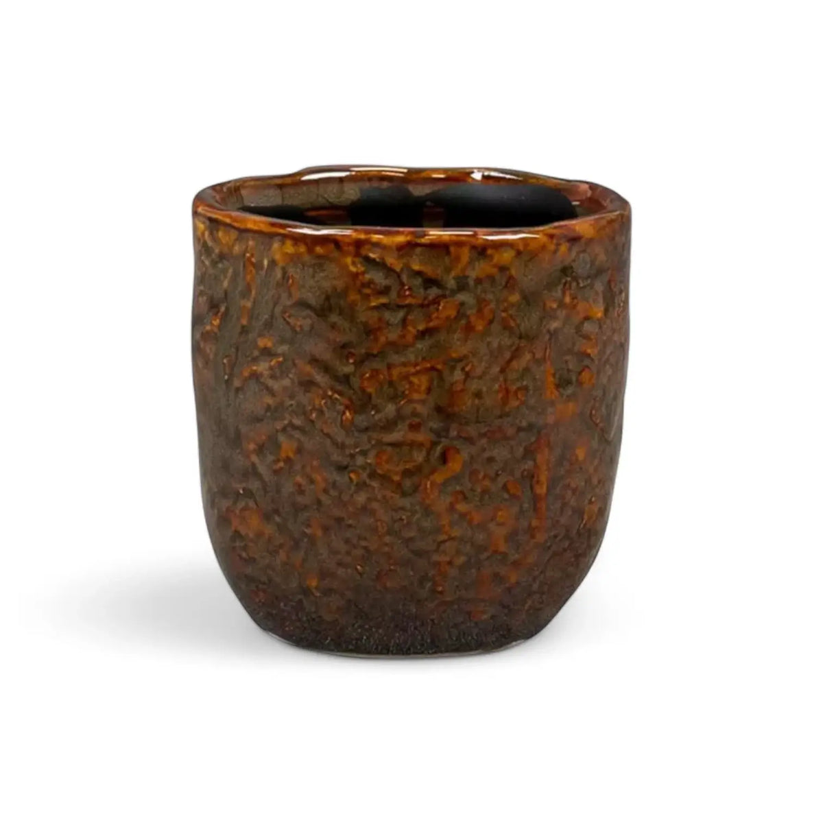 Planter 'Brian' on white background.