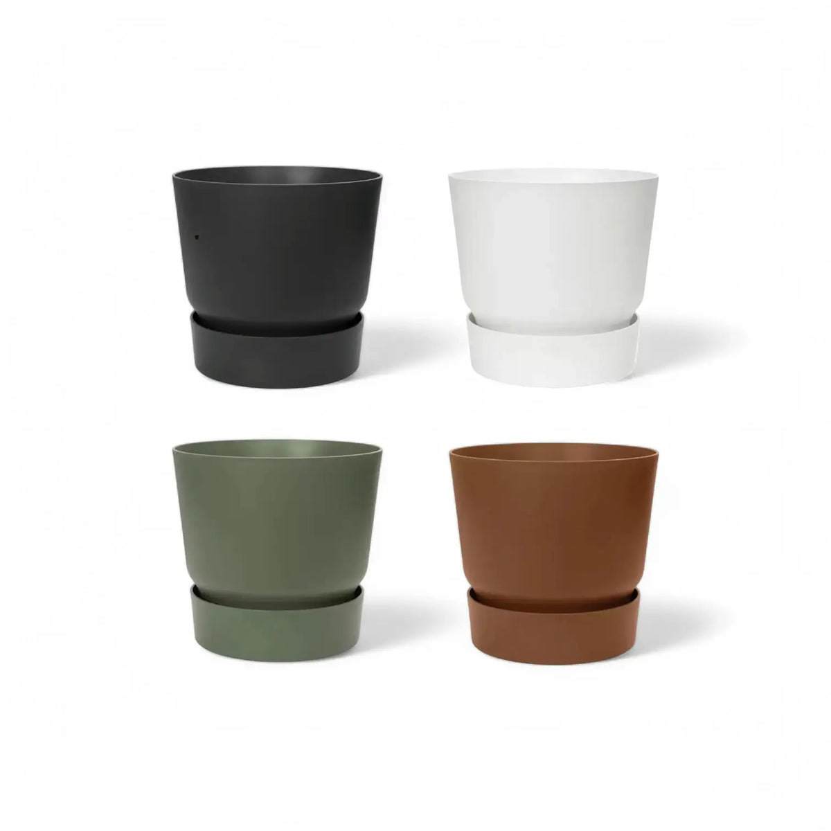 Planter 'Greenville Round' main product photo on white background.