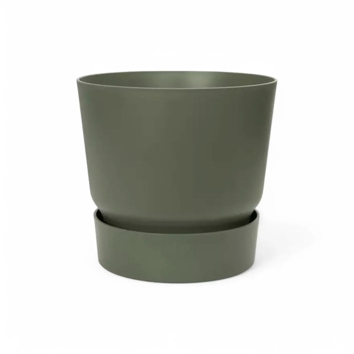 Planter 'Greenville Round' on white background.
